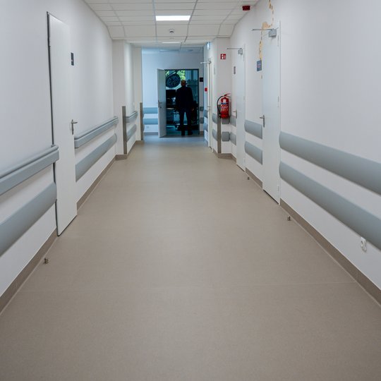 atidaryti Priėmimo-skubiosios medicinos pagalbos ir Reanimacijos skyriai.