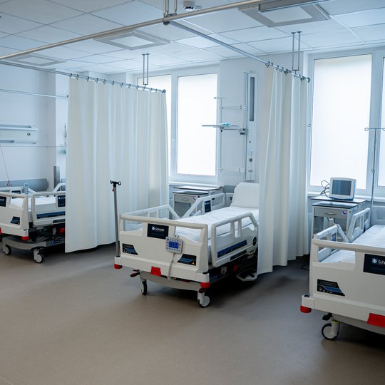 atidaryti Priėmimo-skubiosios medicinos pagalbos ir Reanimacijos skyriai.
