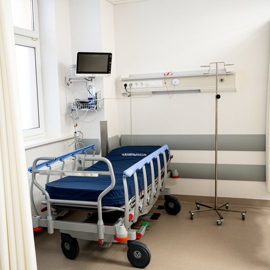 atidaryti Priėmimo-skubiosios medicinos pagalbos ir Reanimacijos skyriai.